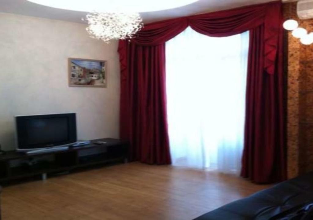 Apartment On Lukyanovska เคียฟ ภายนอก รูปภาพ